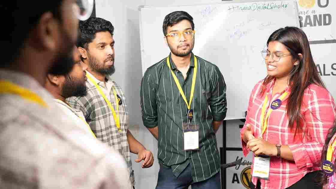 Digital Scholar College Images photo 21